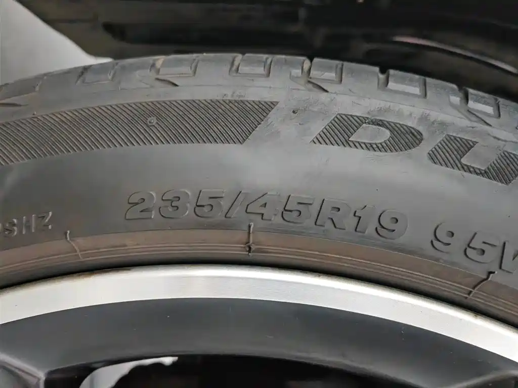 Mercedes-Benz GLA 2018 GLA 220 4MATIC Sport фото 24