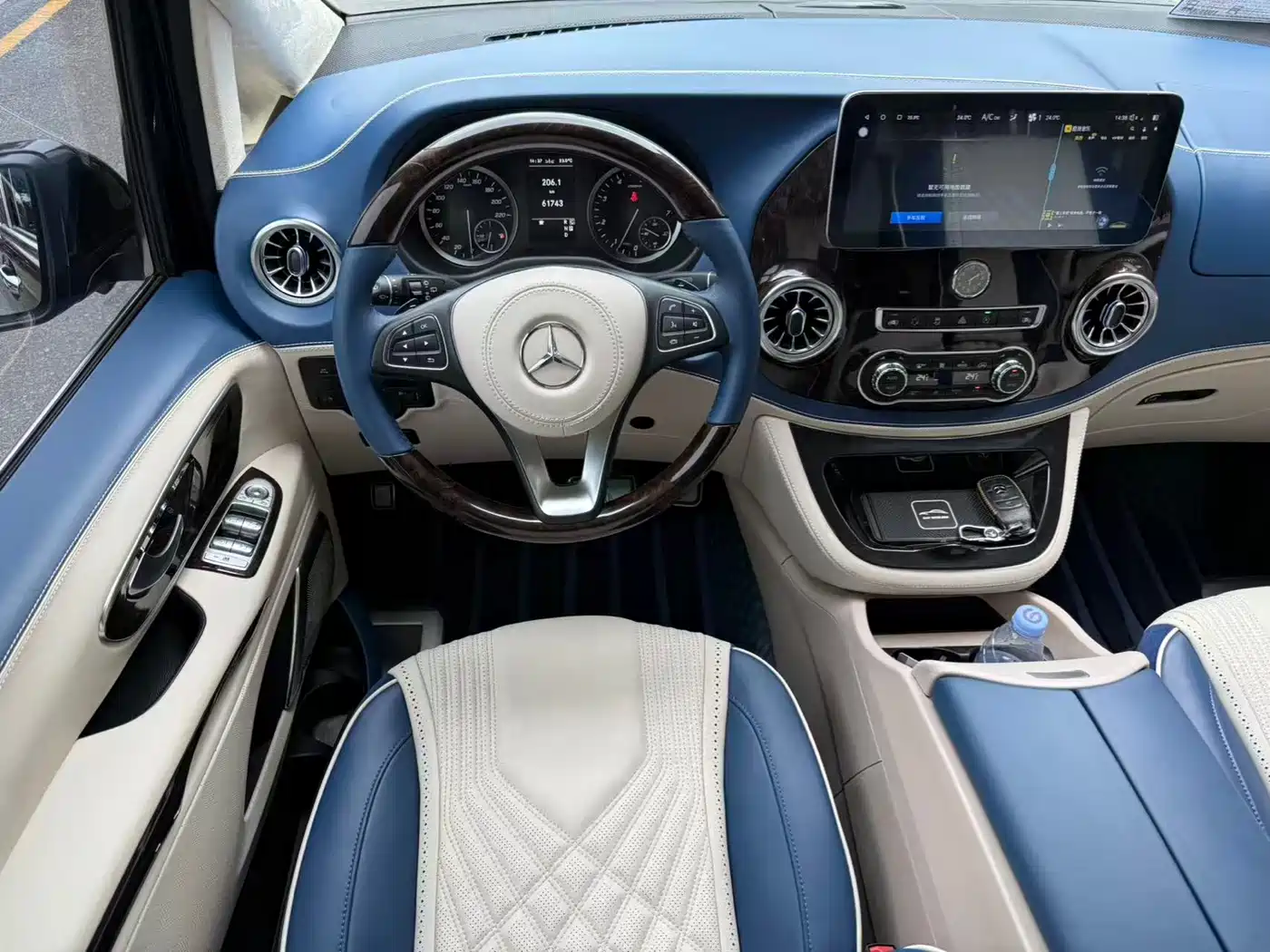 Mercedes-Benz Vito 2021 2.0T Business Edition 7-seater фото 6