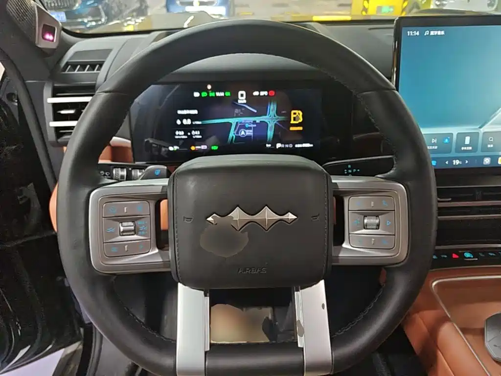 Fang Cheng Bao Titanium 7 2026 2025 200KM Front-Wheel Drive Max Edition