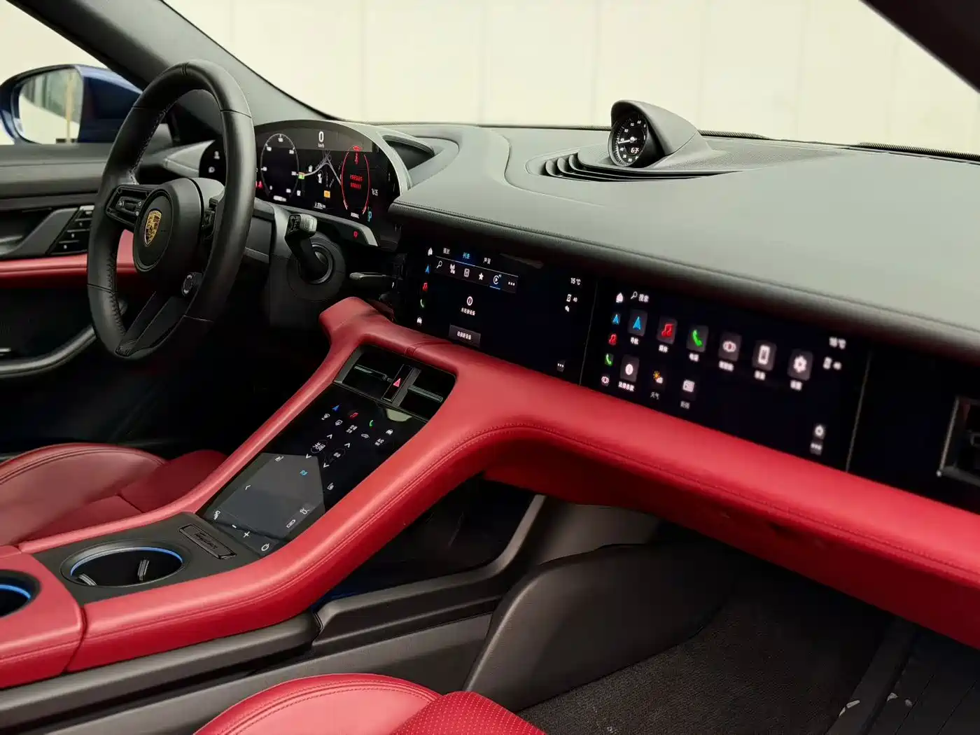 Porsche Taycan 2021 2020 Taycan