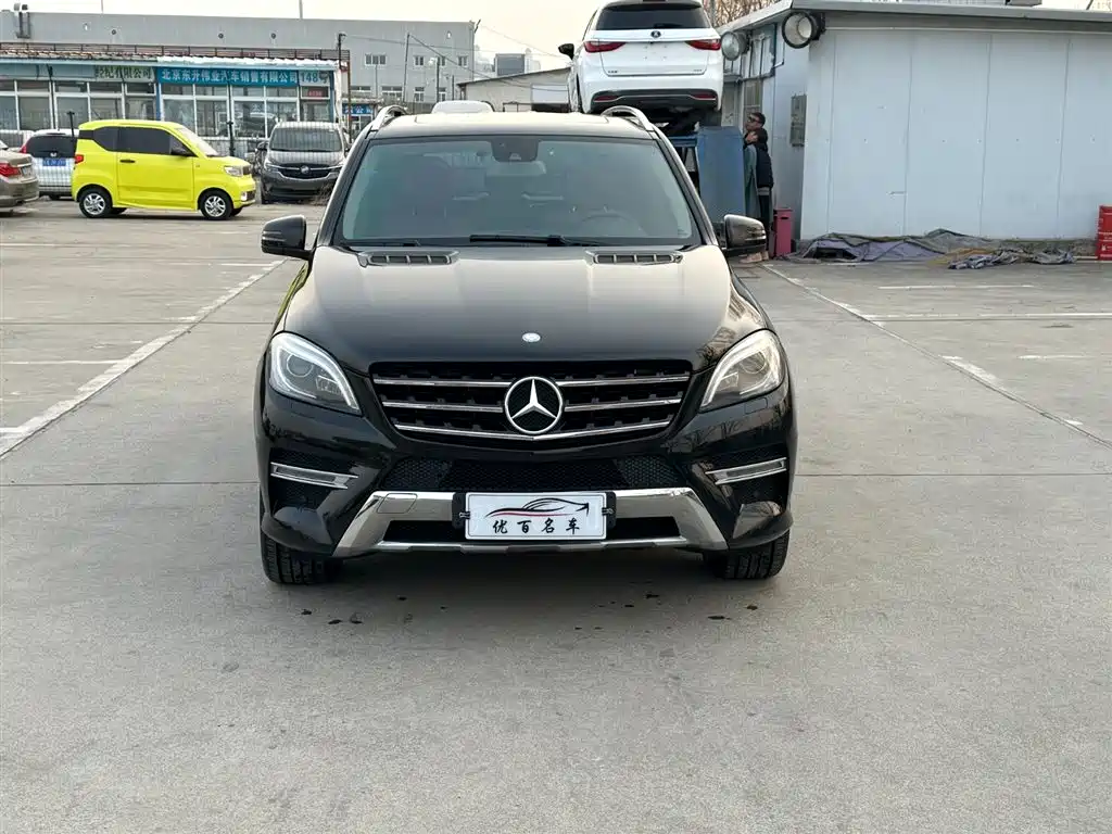 Mercedes-Benz M-Class 2014 ML 320 4MATIC фото 2