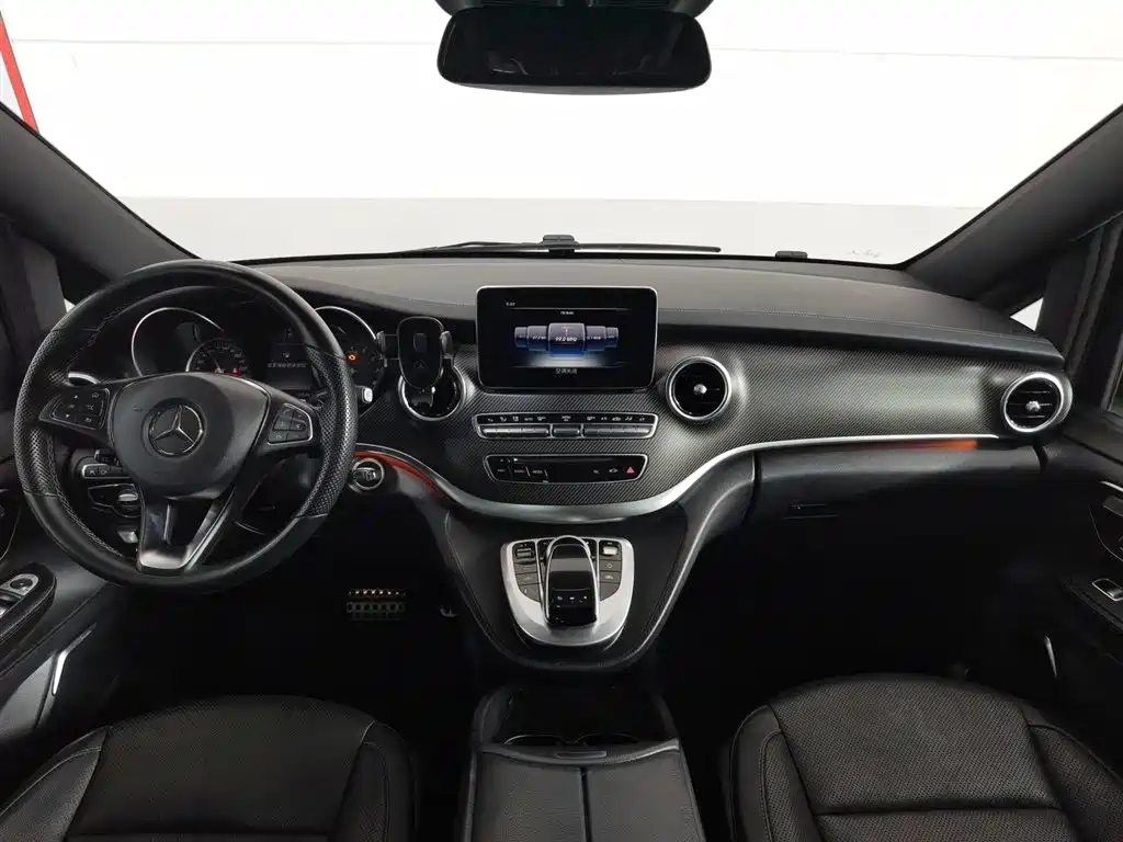Mercedes-Benz V-Class 2018 V 260 AMG Sport Edition China V фото 5