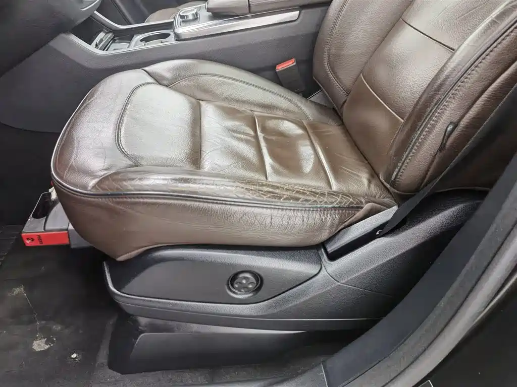 Mercedes-Benz M-Class 2012 Model ML 350 Luxury фото 20