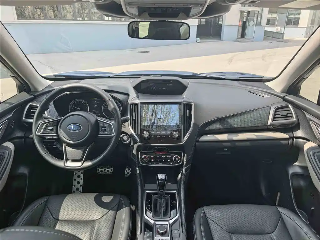 Subaru Forester 2022 2.0i AWD Flagship Edition with EyeSight фото 32