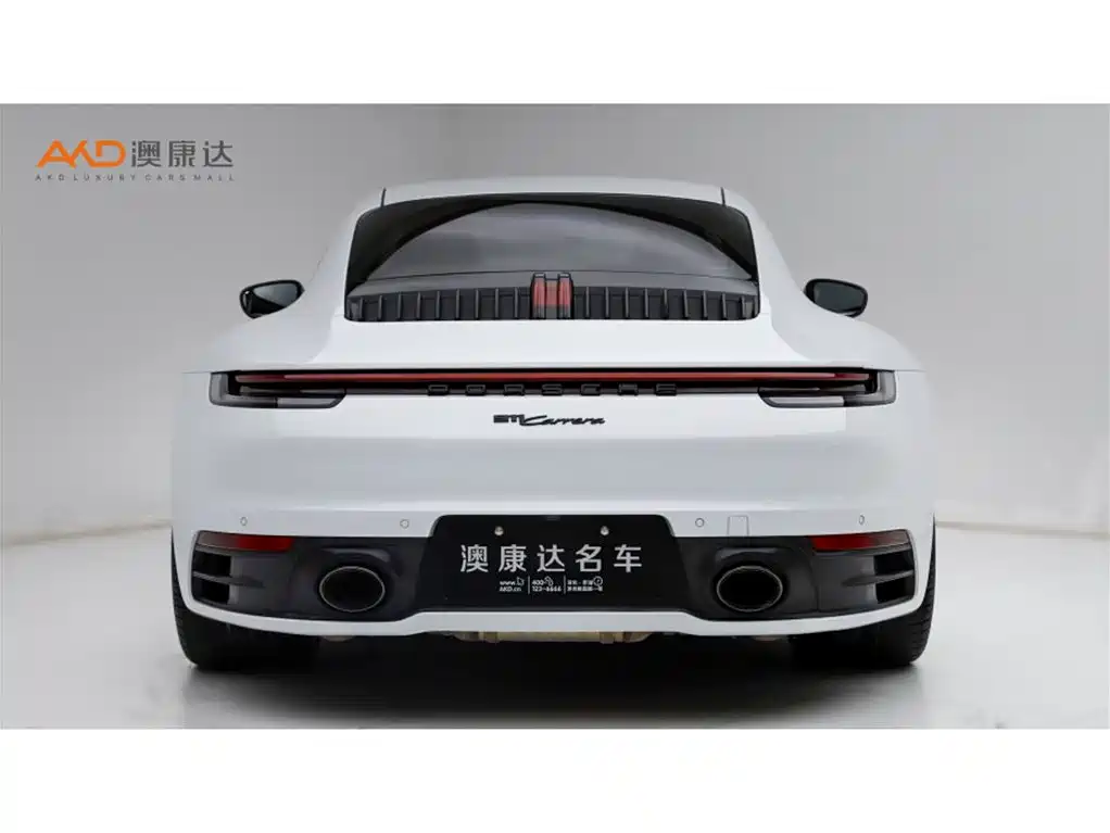 Фото 4 - Porsche 911