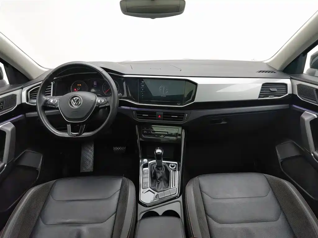 Volkswagen Tayron 2020 330TSI 2WD Luxury Smart Edition фото 5