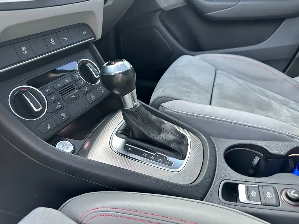 Photo 16 - Audi Q3