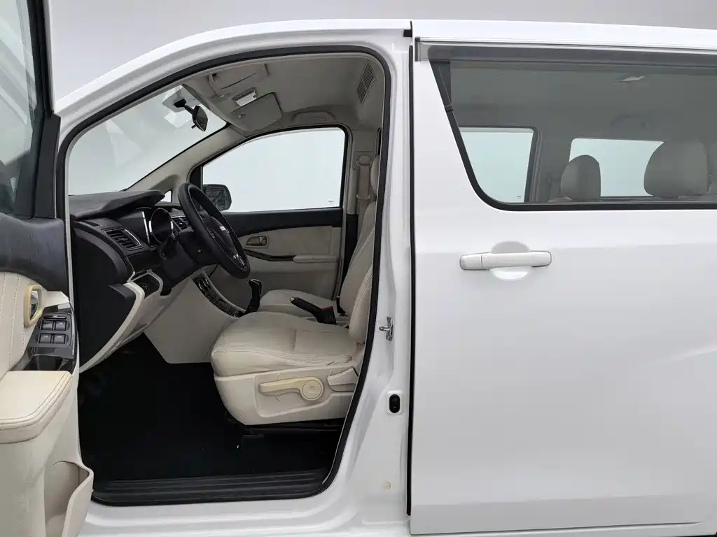 Yema Auto Spica 2018 2018 1.5L Manual Comfort Model