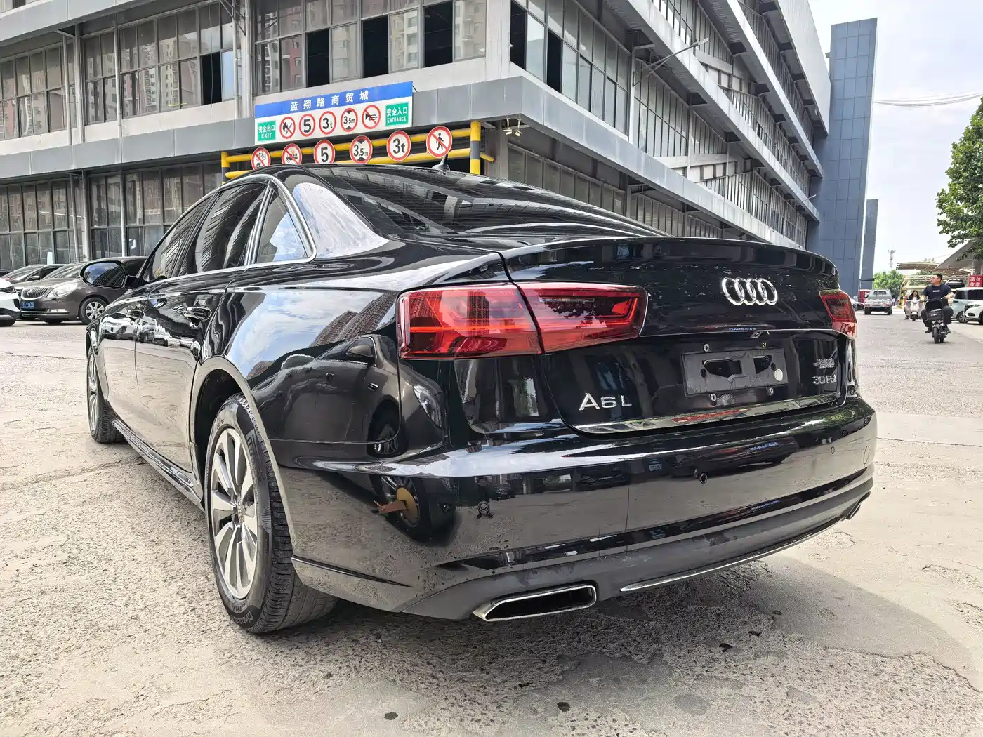 Audi A6L 2017 30 FSI Comfort фото 4