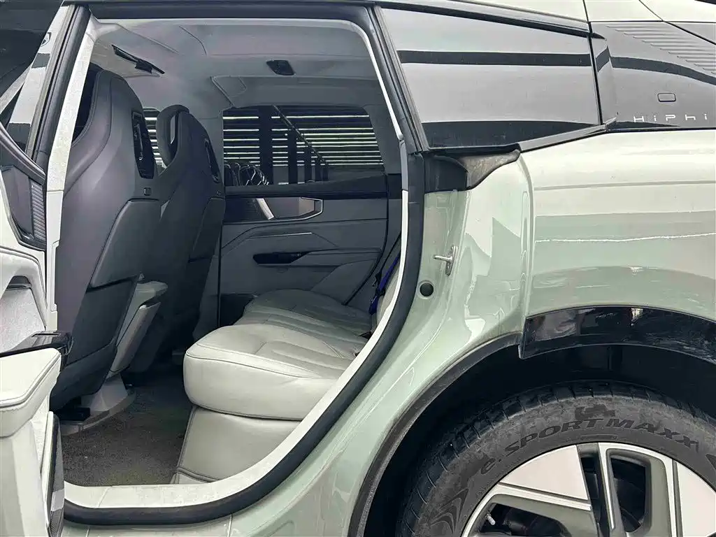 HiPhi Y 2023 2023 560km Pioneer Edition