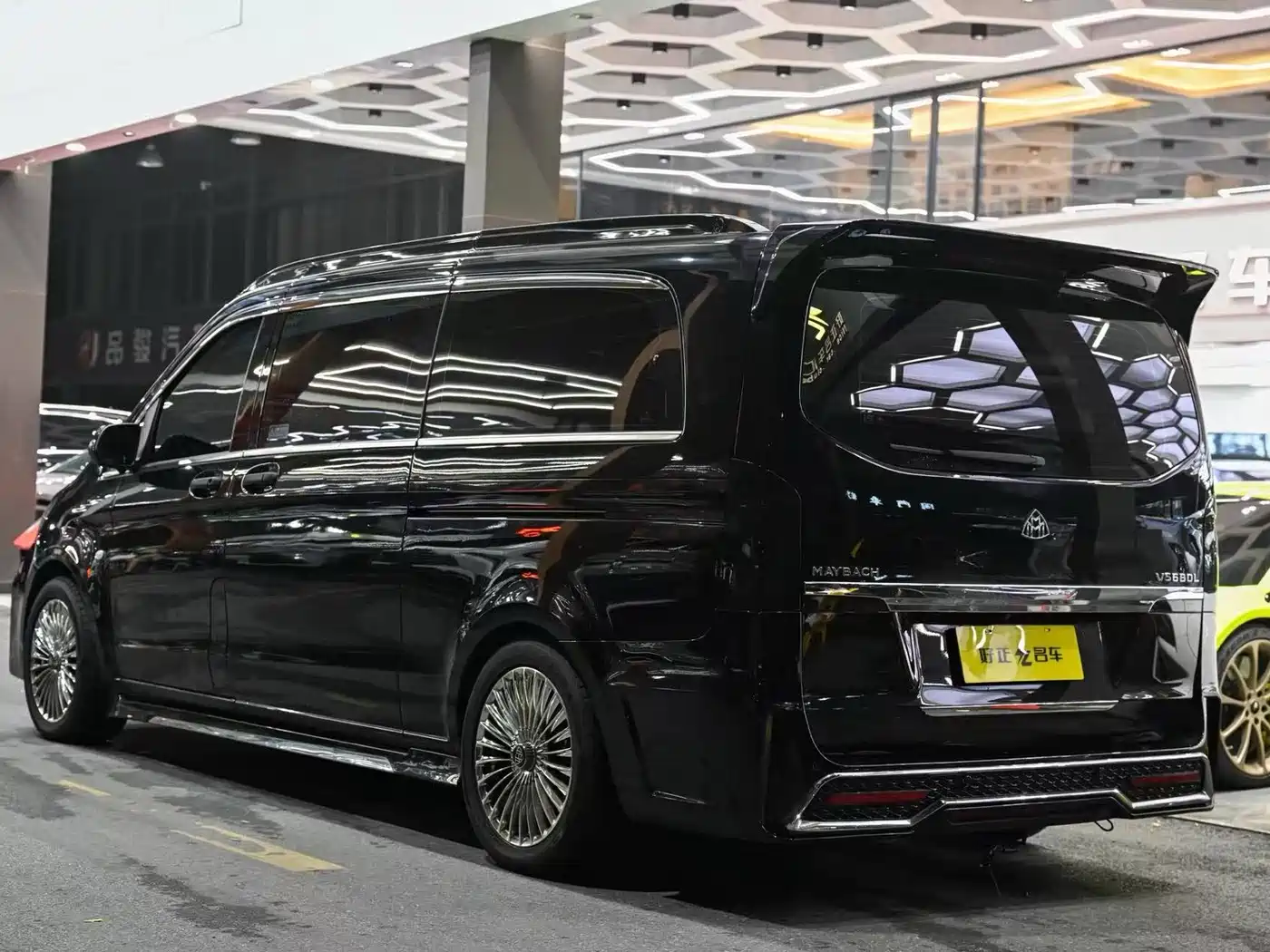 Mercedes-Benz Vito 2021 2.0T Business Edition 7-seater фото 4