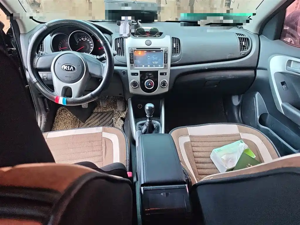 Kia Forte 2014 1.6L MT GL фото 13