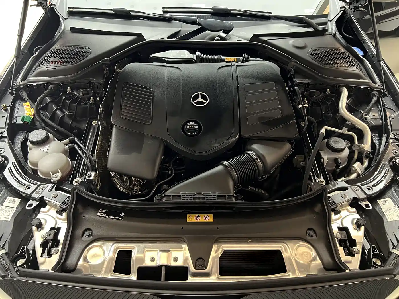 Mercedes-Benz E-Class New Energy 2025 2024 E 350 e L Plug-in Hybrid Sedan