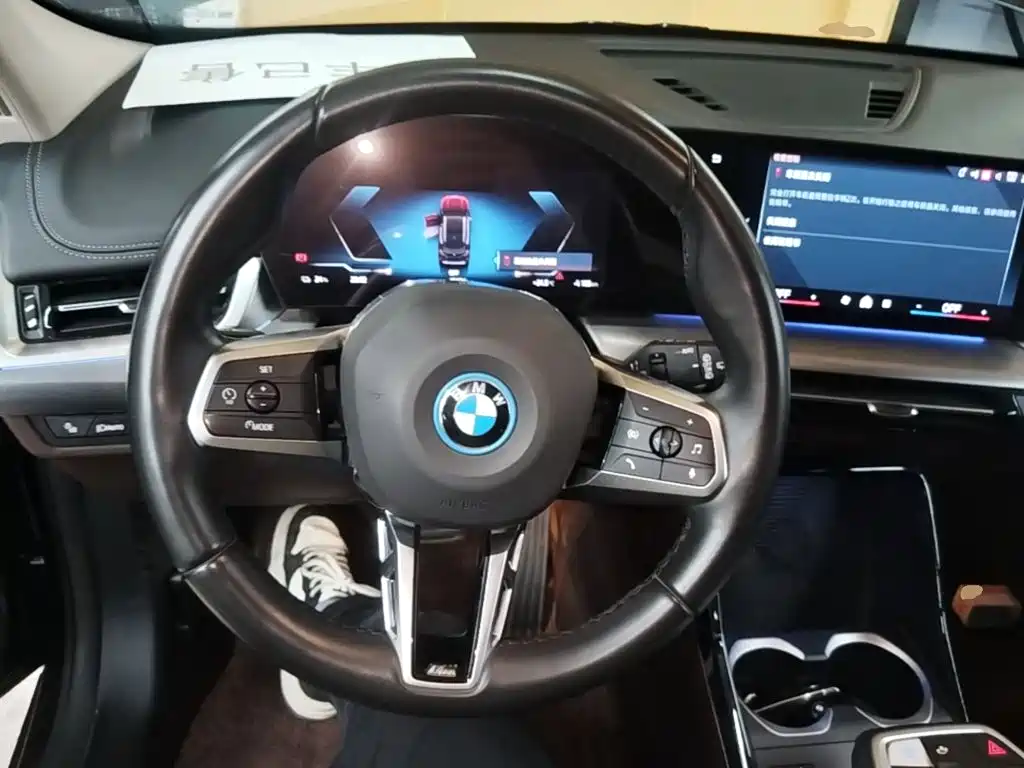 BMW iX1 2025 2025 eDrive25L M Sport Package