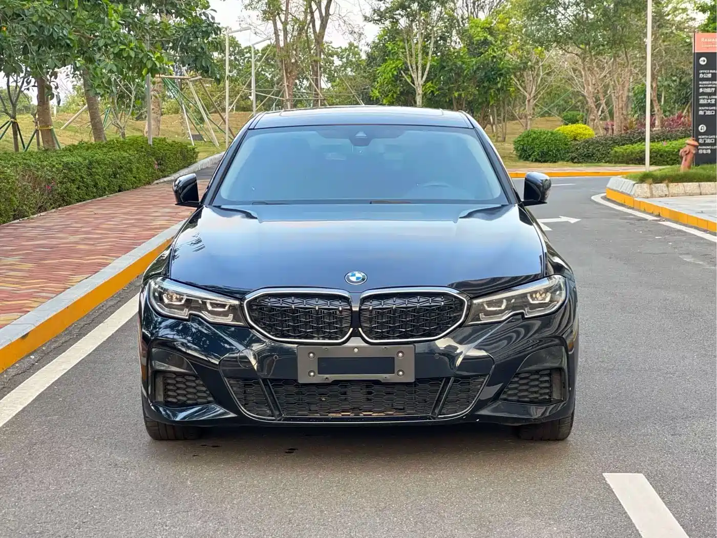 BMW 3 Series 2020 325Li M Sport Package фото 2