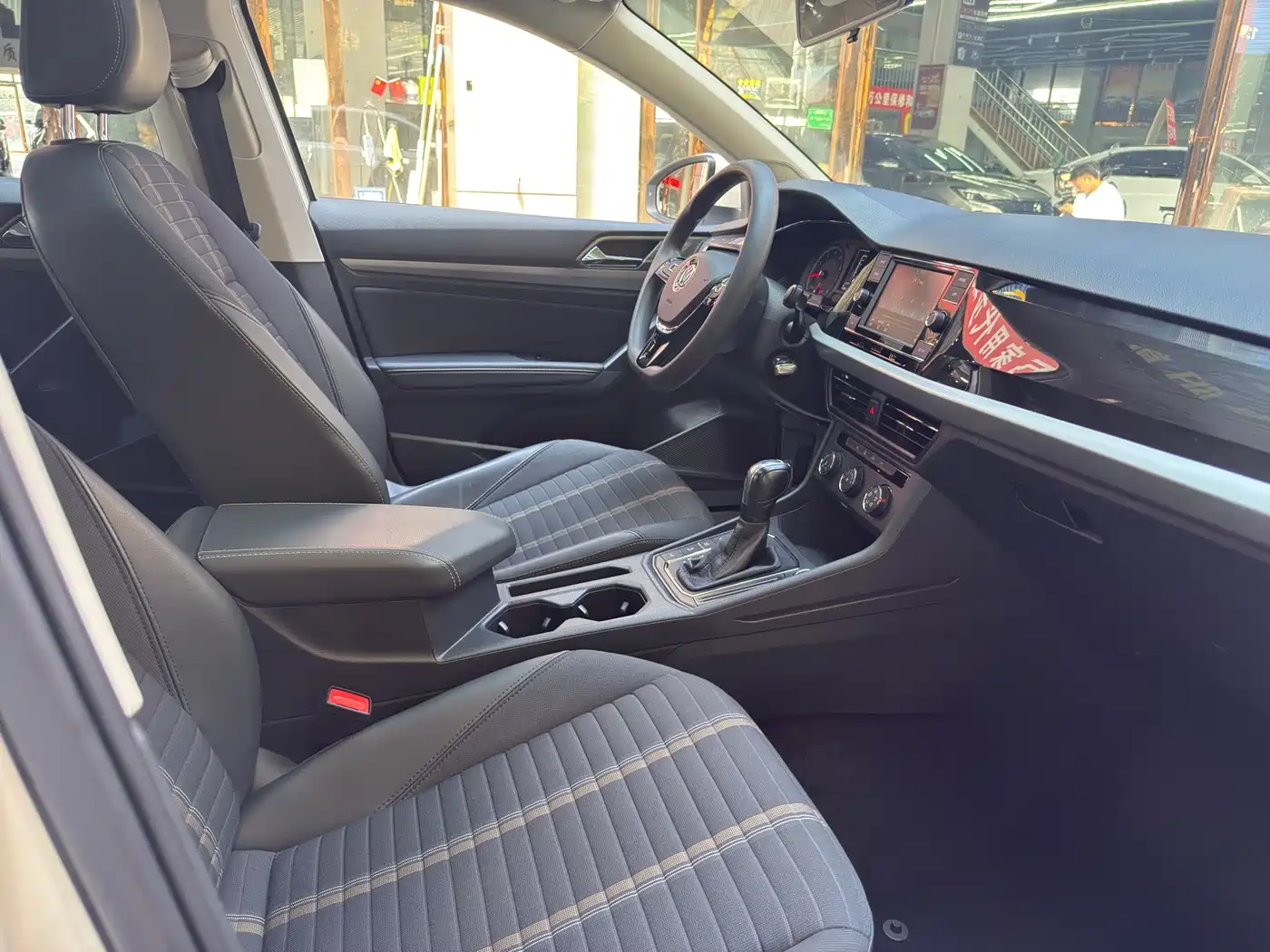 Volkswagen Lavida 2019 280TSI DSG Comfort Edition China VI фото 16