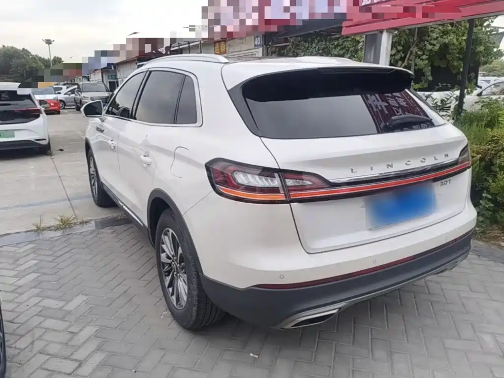 Lincoln Nautilus (Import) 2019 2019 2.0T 2WD Premium Edition China VI