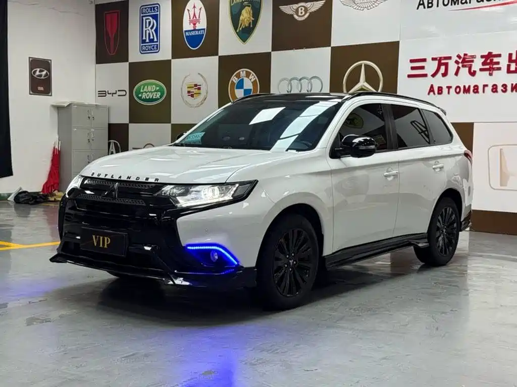 Mitsubishi Outlander 2022 2021 2.0L 2WD Yaodong Edition 5-seater
