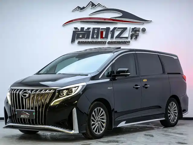 GAC TRUMPCHI M8