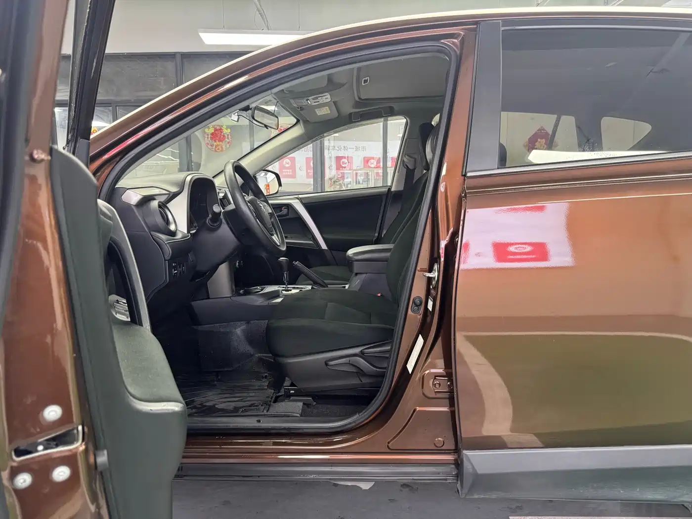 Toyota RAV4 Rongfang 2019 2.0L CVT 2WD Pioneer Version China V фото 4