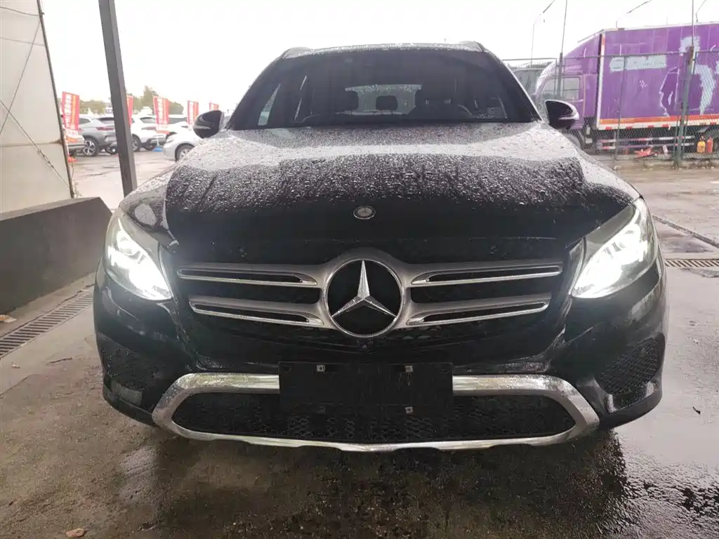 Mercedes-Benz GLC 2016 GLC 260 4MATIC Luxury фото 3