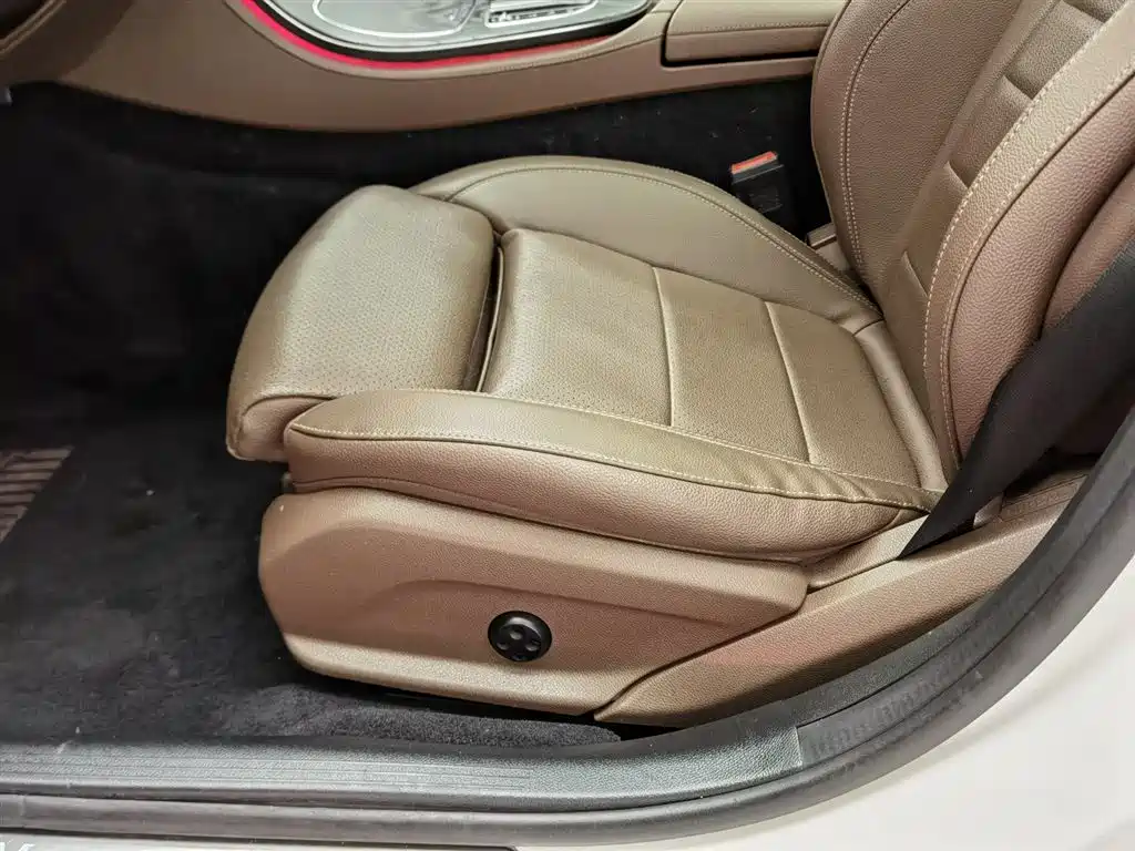 Mercedes-Benz E-Class 2020 Facelift E 260 L Sport фото 20