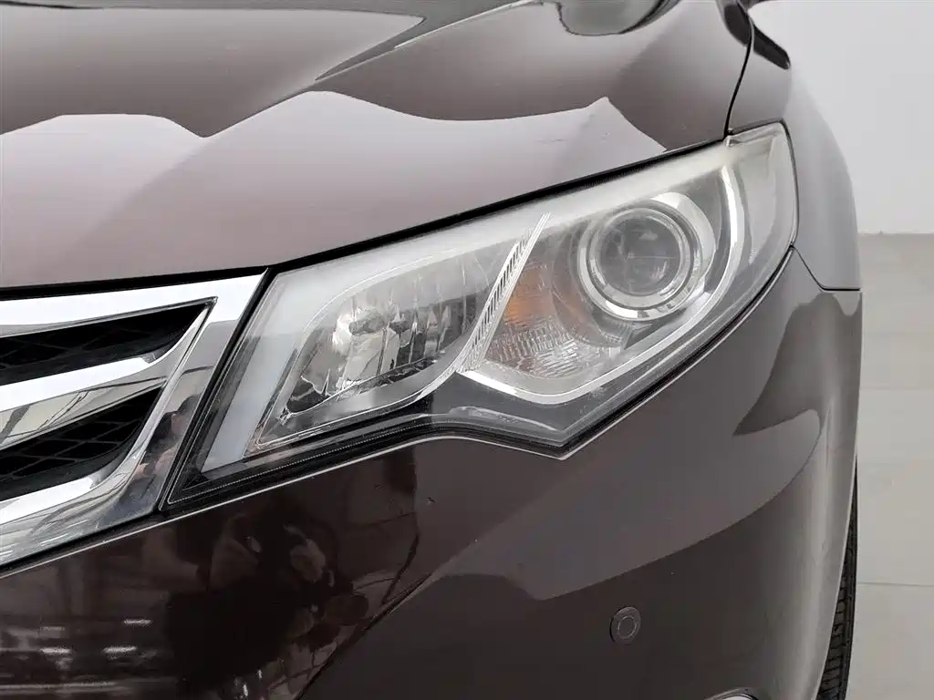 BYD Surui 2013 1.5TID Automatic Luxury фото 7