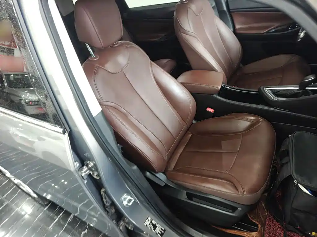 Buick GL6 2018 2018 18T 6-Seater Luxury