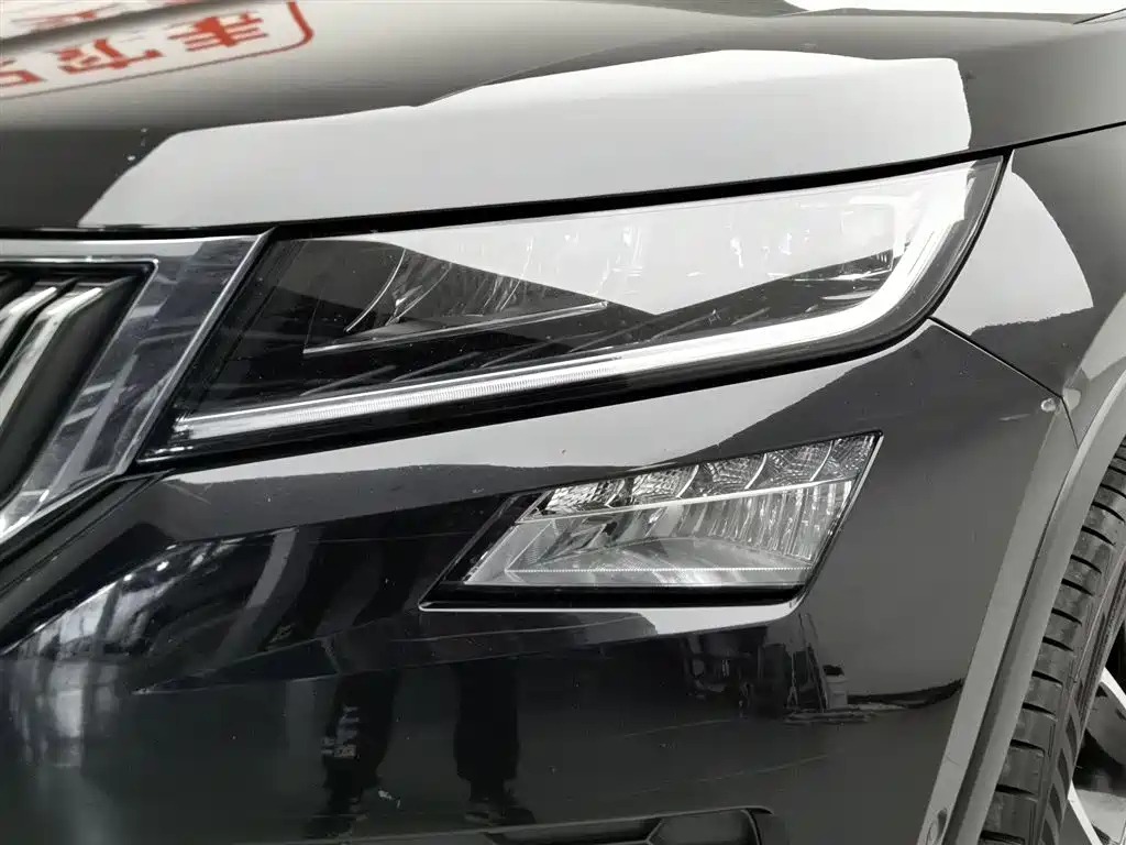 Škoda Kodiaq 2019 Facelift TSI330 5-Seater 2WD Luxury Premium Edition China VI фото 7