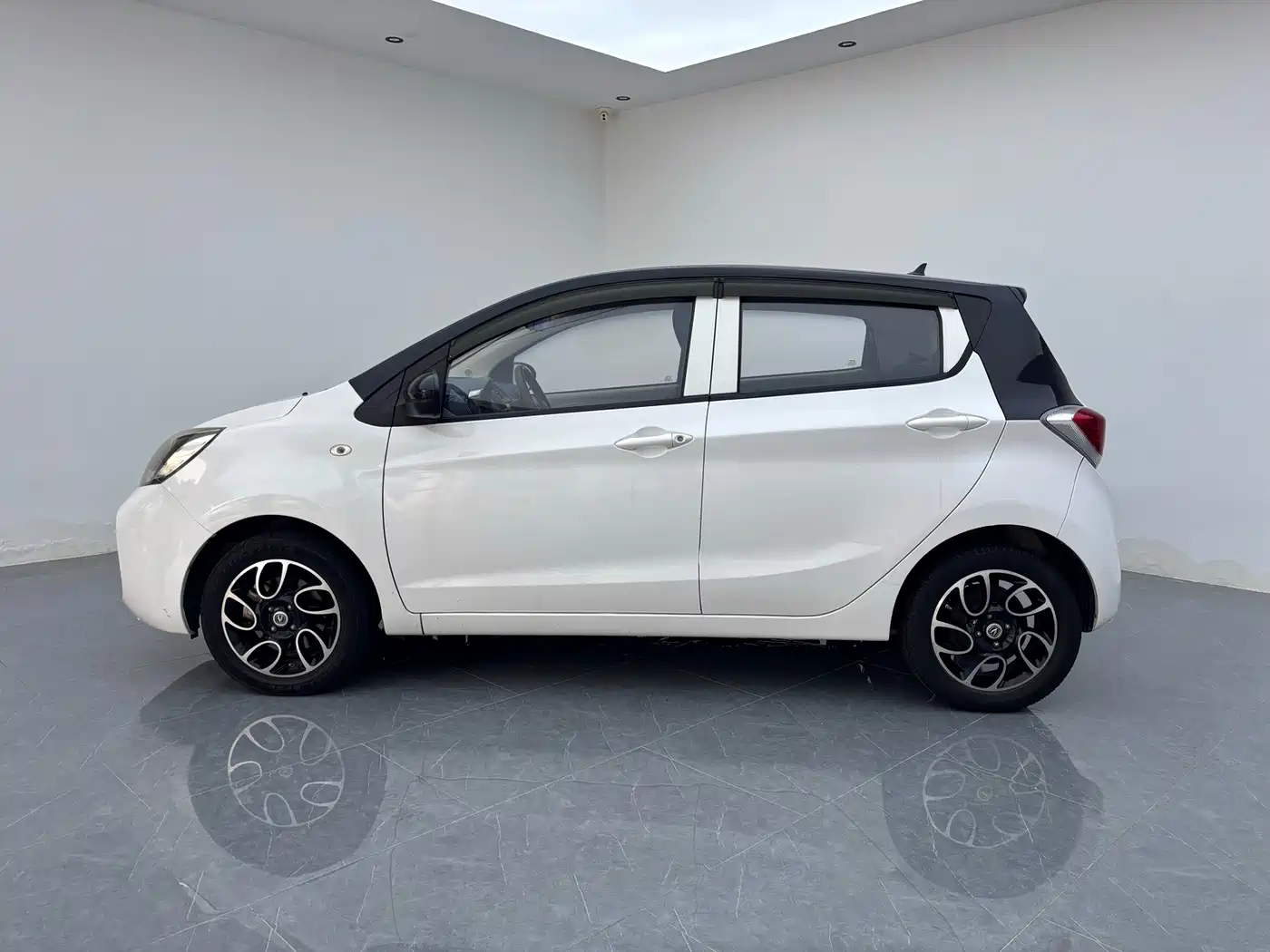 Changan Benben E-Star 2022 2021 National Edition Colorful Version LFP (31.18kWh)