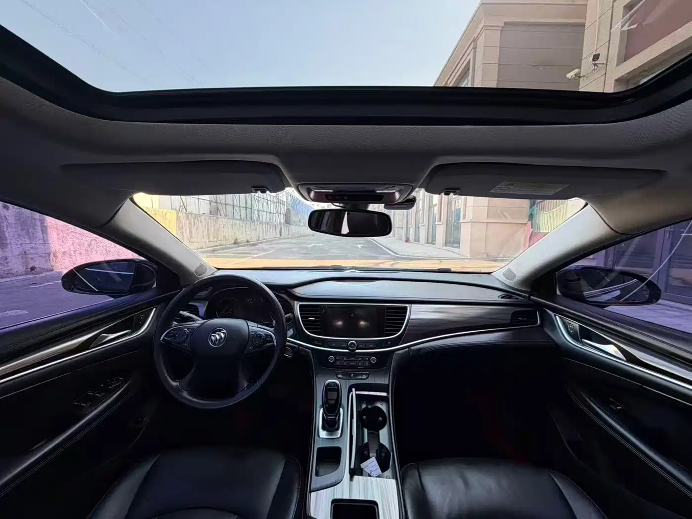 Buick LaCrosse 2018 Model 20T Elite Edition фото 9