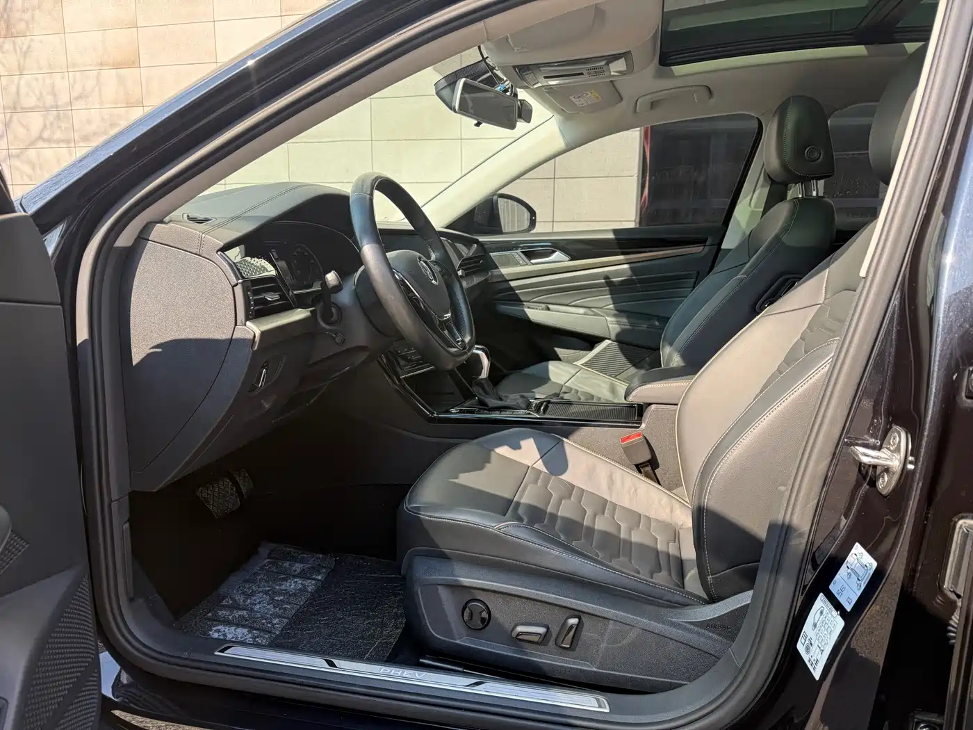 VOLKSWAGEN PASSAT NEW ENERGY