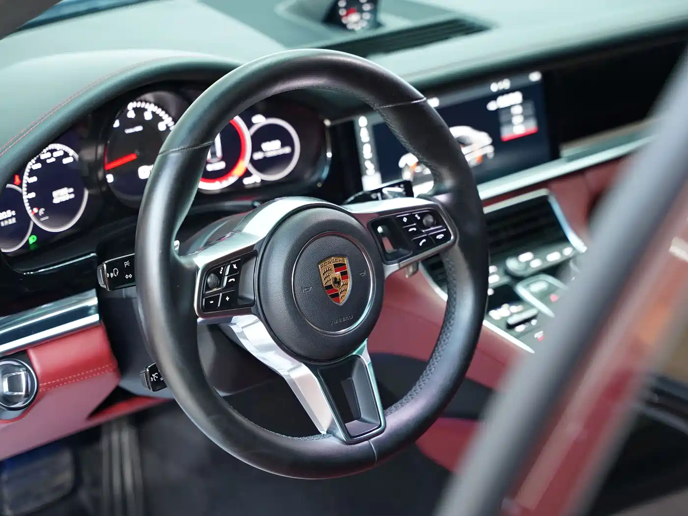 Porsche Panamera 2017 Panamera 3.0T фото 18