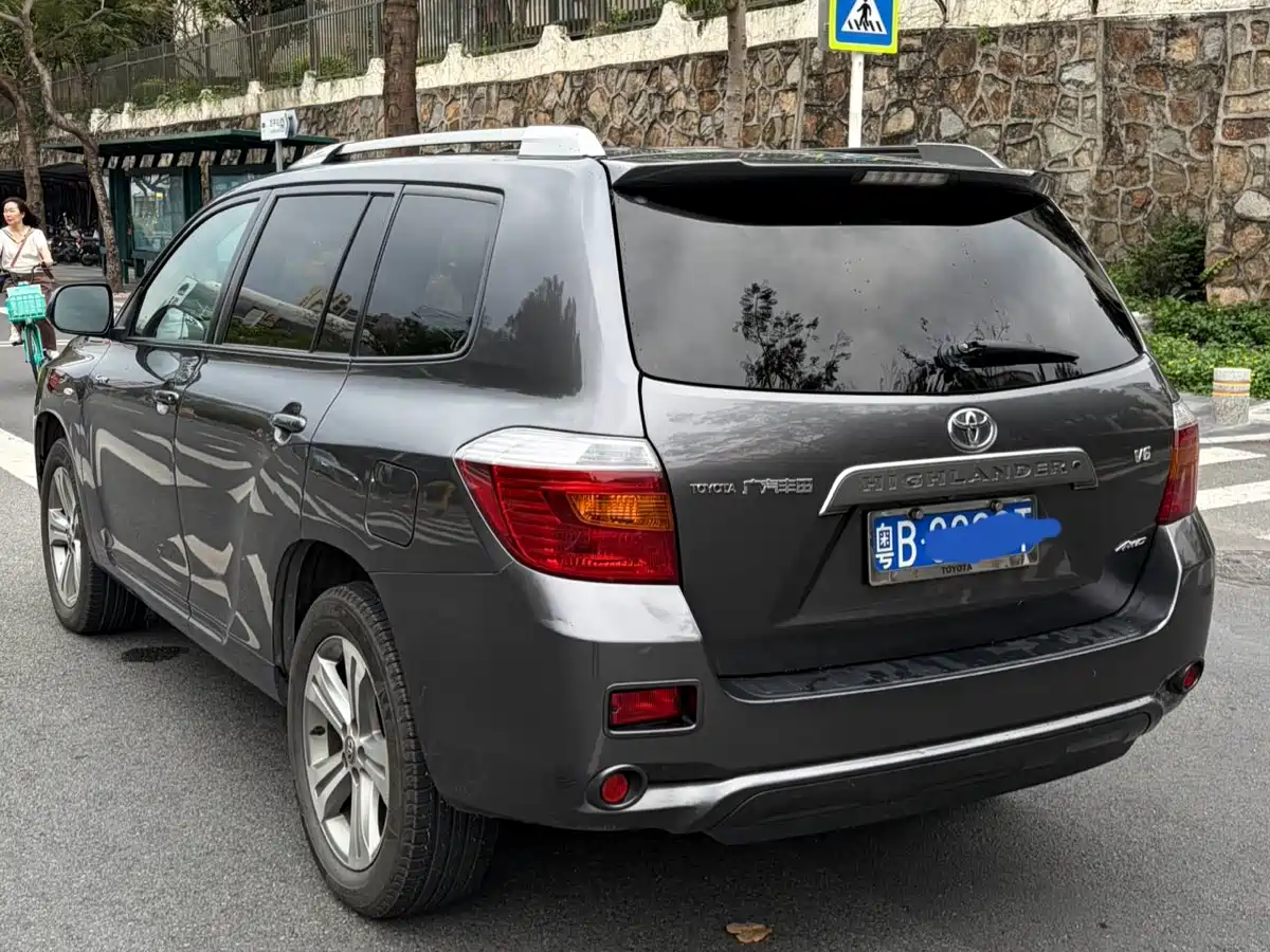 Toyota Highlander 2009 3.5L 4WD 7-seater Luxury Edition фото 5