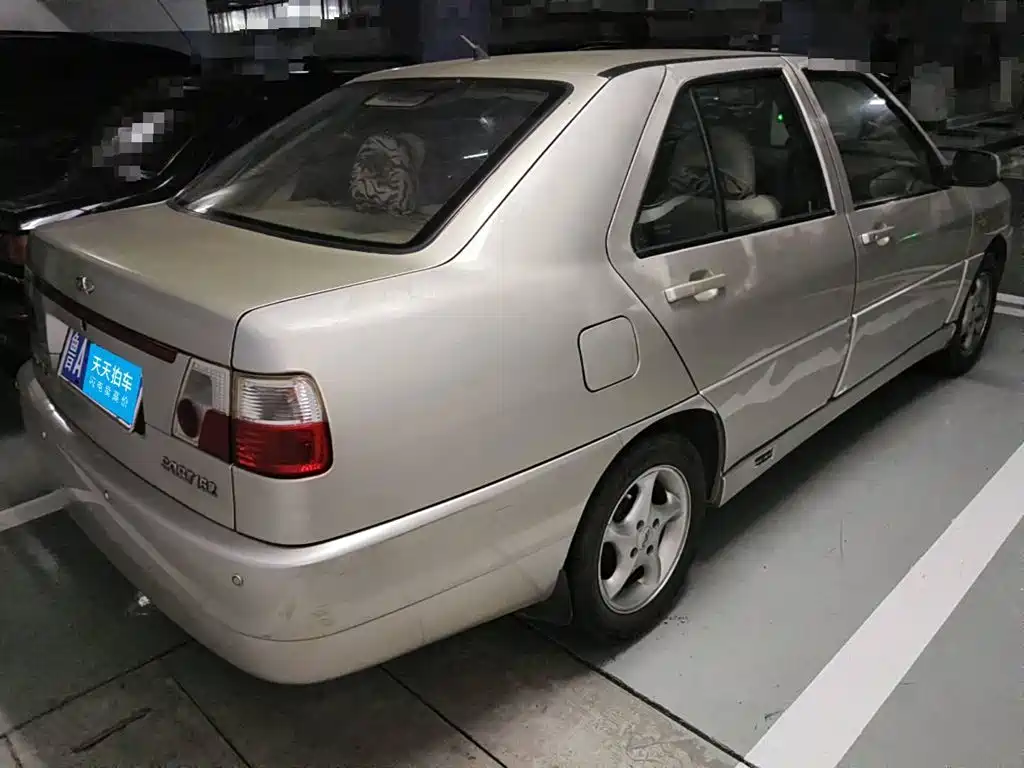 Chery Flagcloud 2004 2004 1.6L Comfort