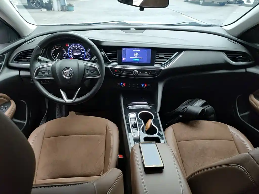 BUICK REGAL