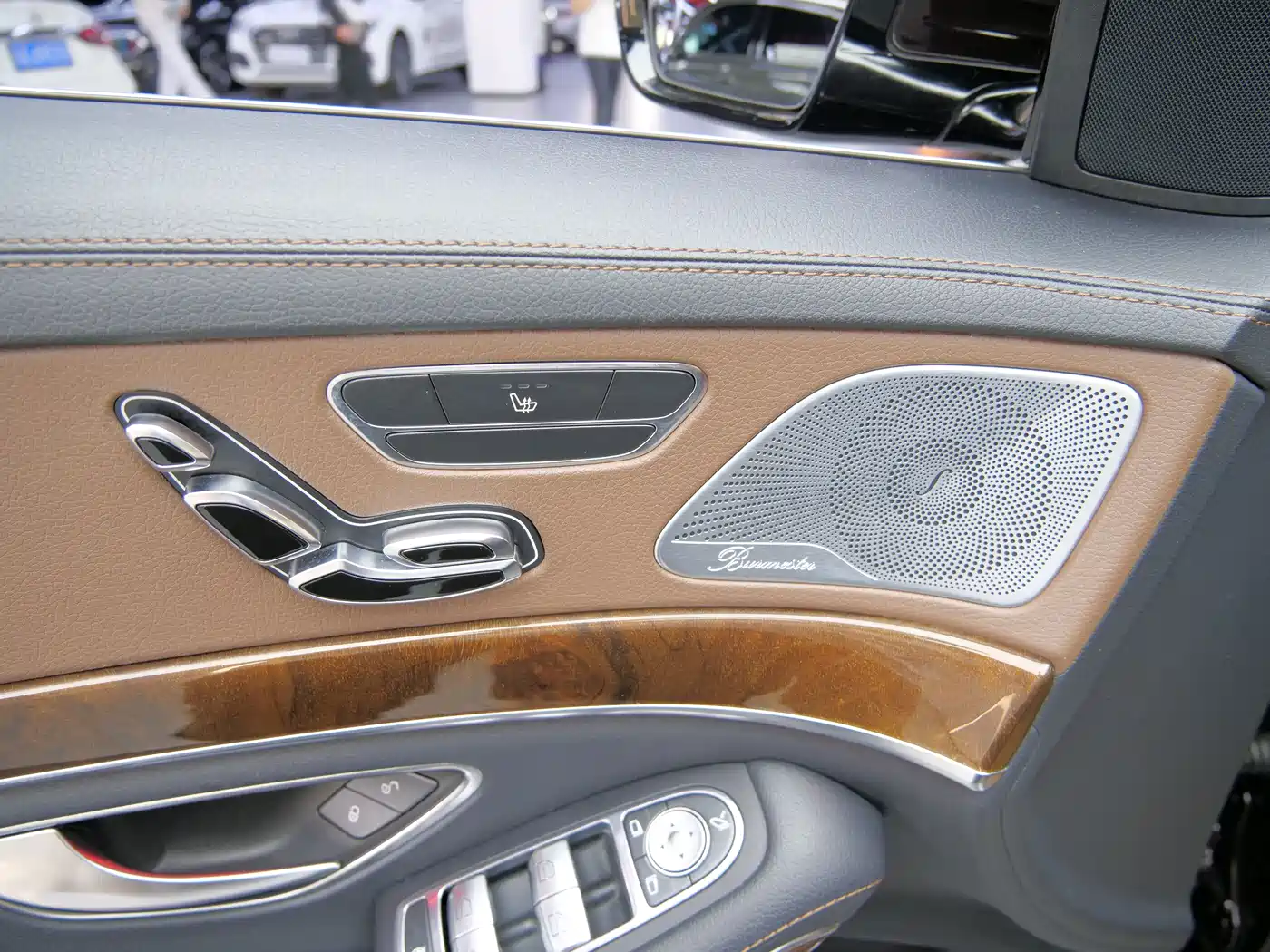 Mercedes-Benz S-Class 2015 S 400 L 4MATIC фото 12