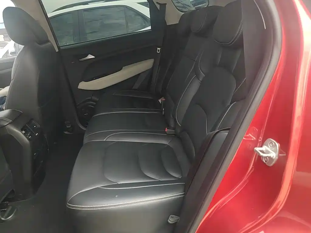 Baojun 530 2019 2018 Model 1.5T DCT Flagship (China V)