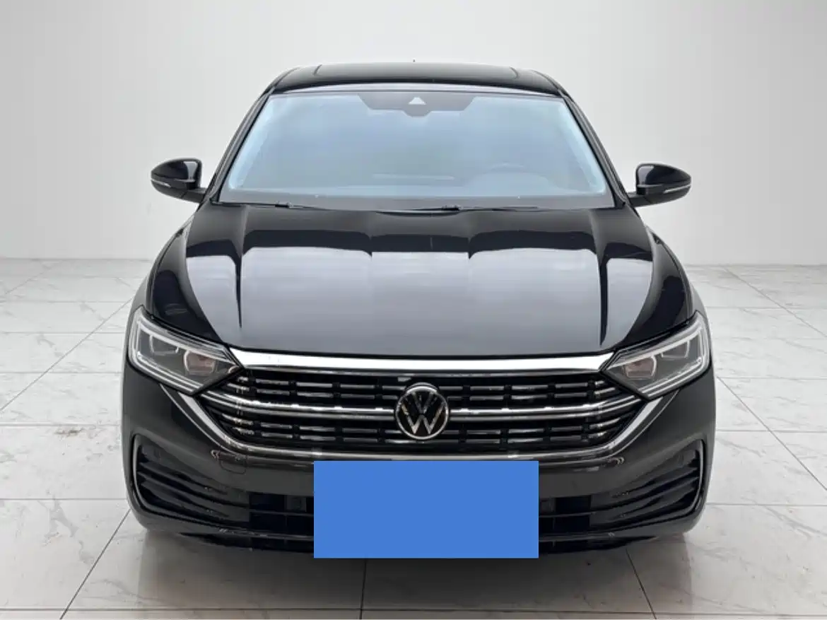 Volkswagen Sagitar 2024 300TSI DSG Surpass Edition