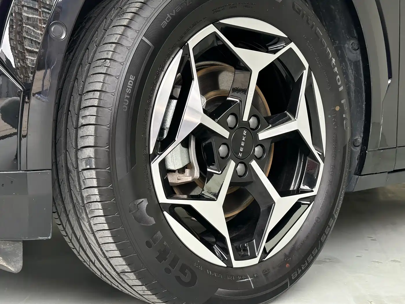 ZEEKR EXTREME KRYPTON X