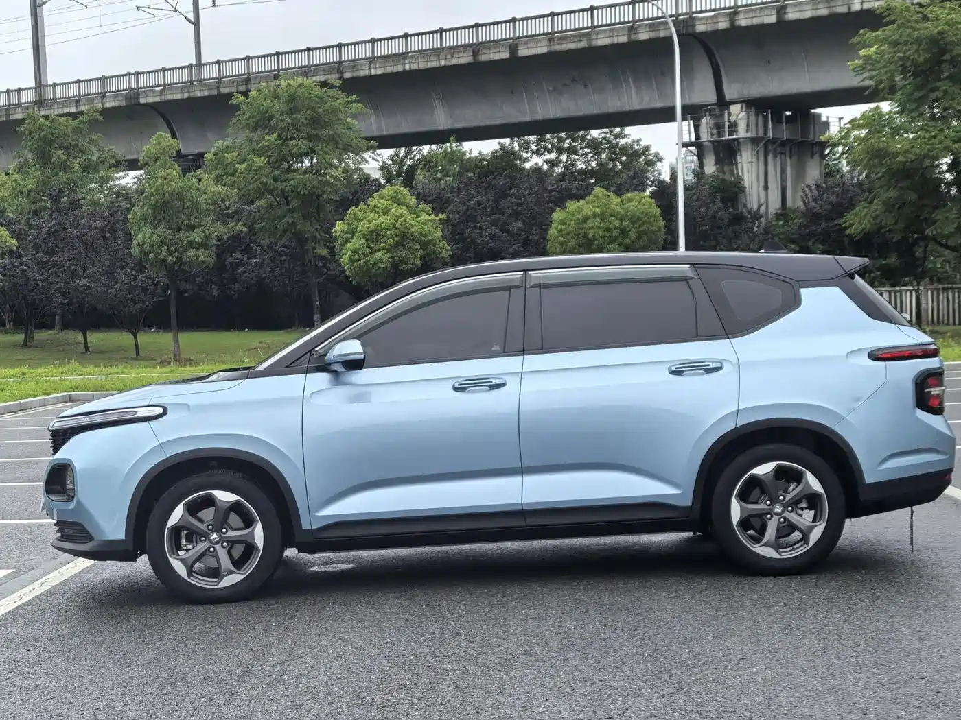 2022 Baojun RM-5