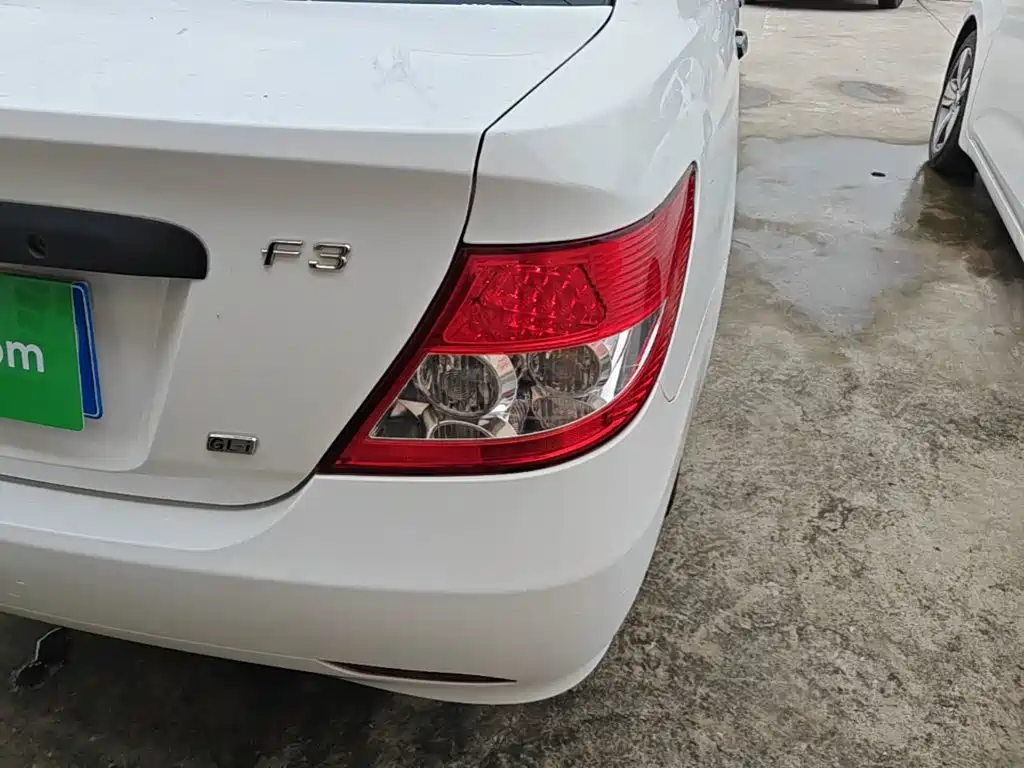 Фото 8 - BYD F3