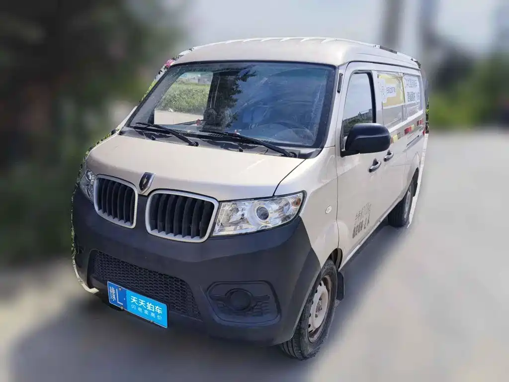 Jinbei Little Sea Lion X30 2023 1.5L Super Comfort Van 2/5 Seats Non-AC SWC15M