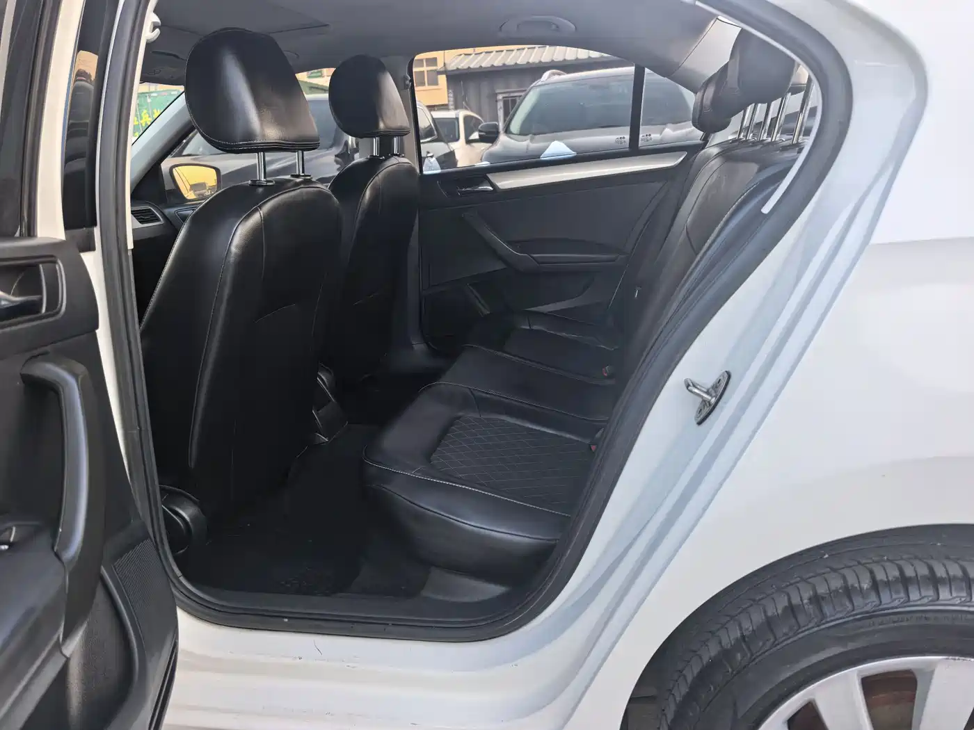 Škoda Rapid 2019 1.5L Automatic Comfort Version China VI фото 7