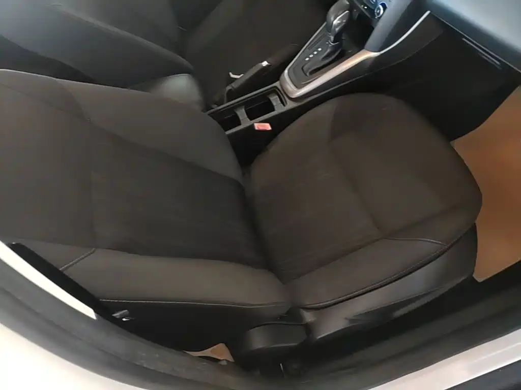 Фото 25 - Ford Focus