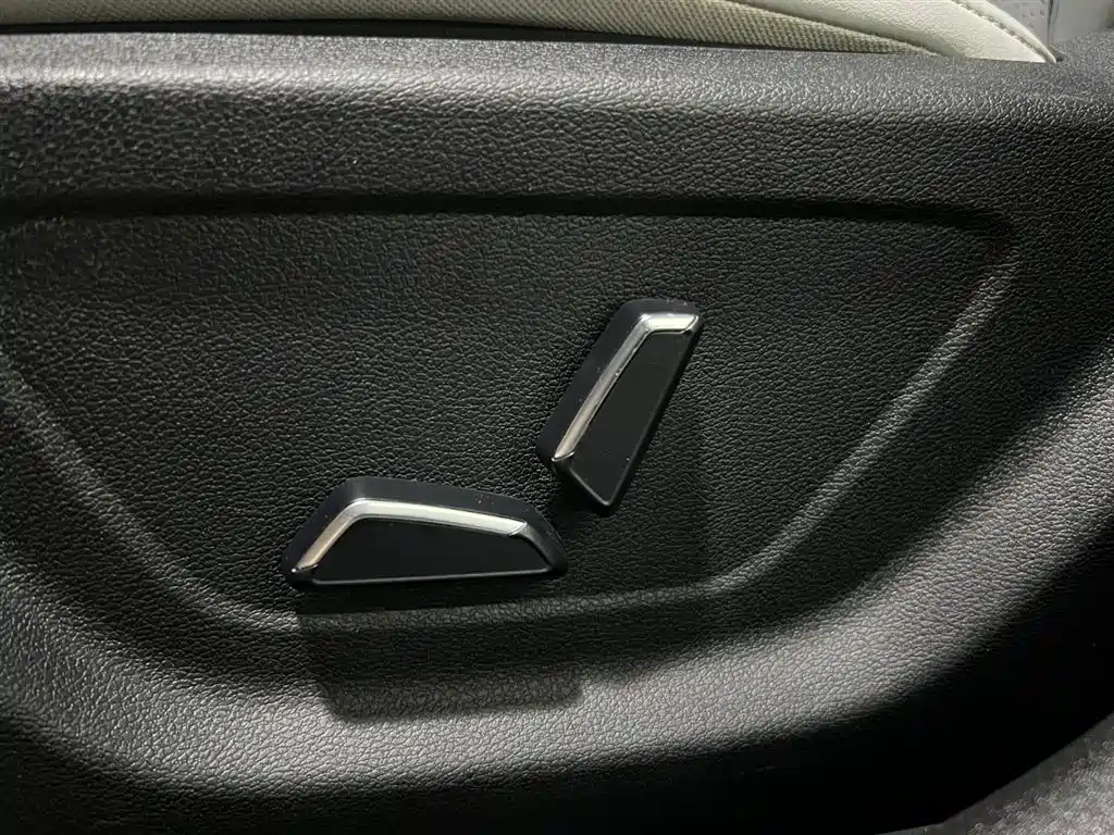 GEELY AUTOMOBILE EMGRAND