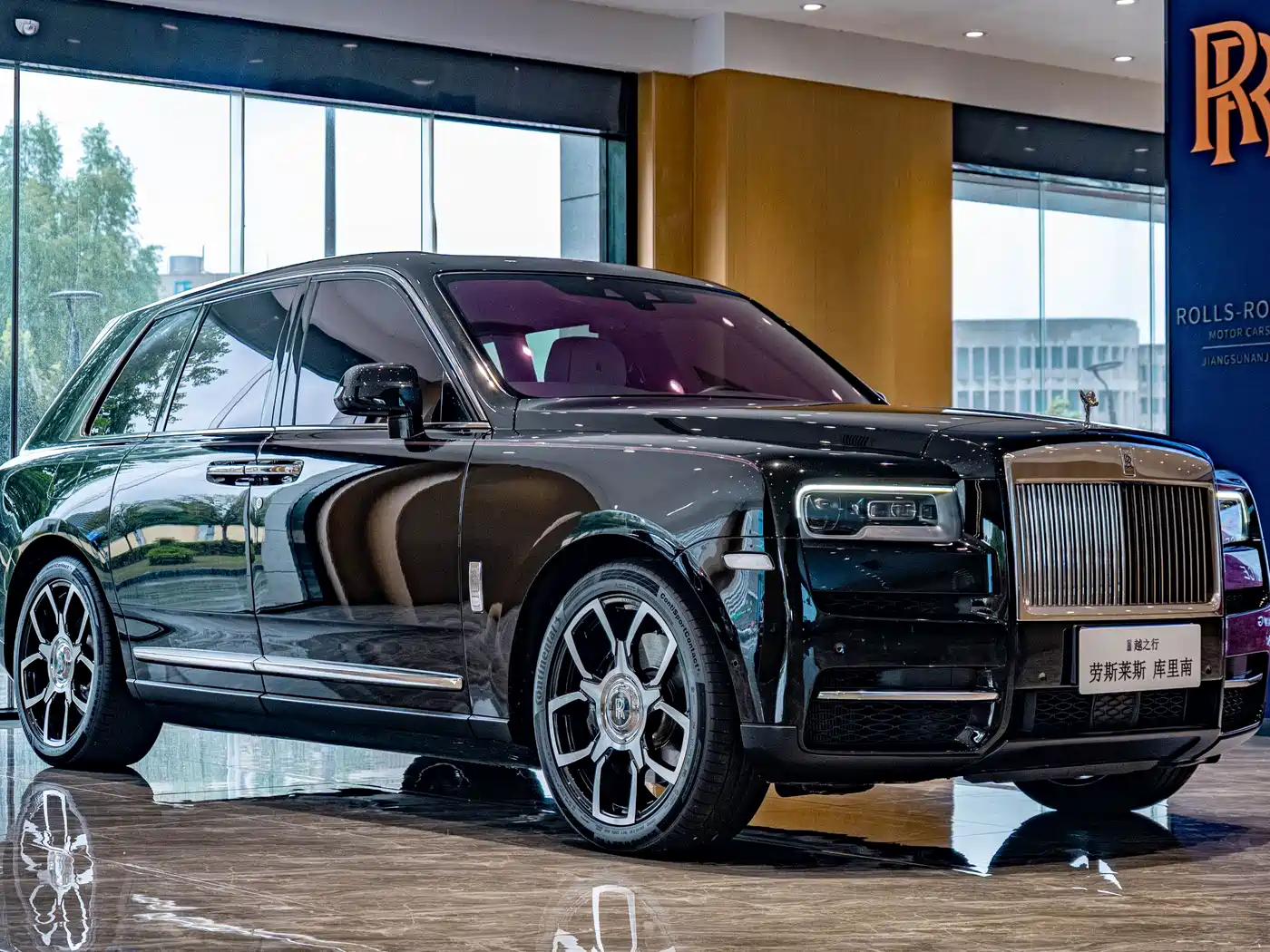 Rolls-Royce Cullinan 2023 2018 4-Seater Version
