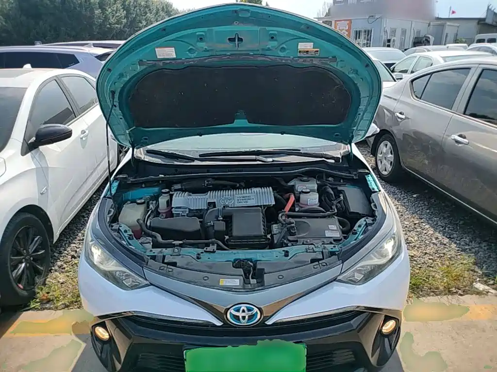 Фото 20 - Toyota Levin Twin Engine E+