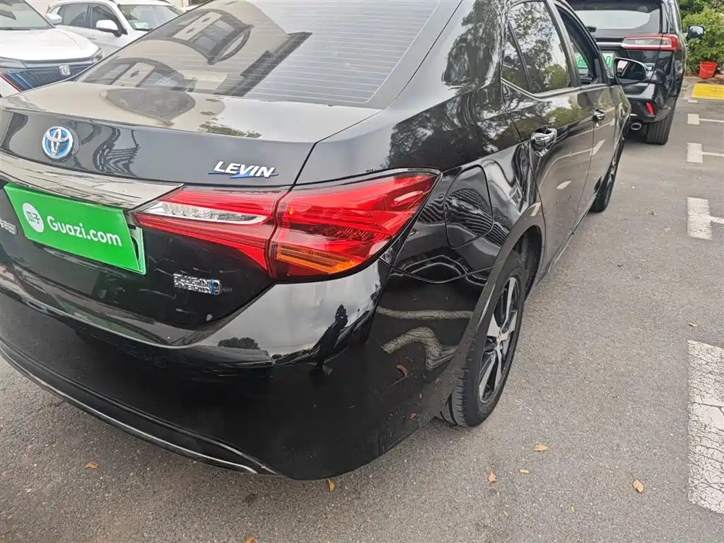 Toyota Levin Twin Engine E+ 2019 1.8PH V E-CVT Luxury Edition фото 24