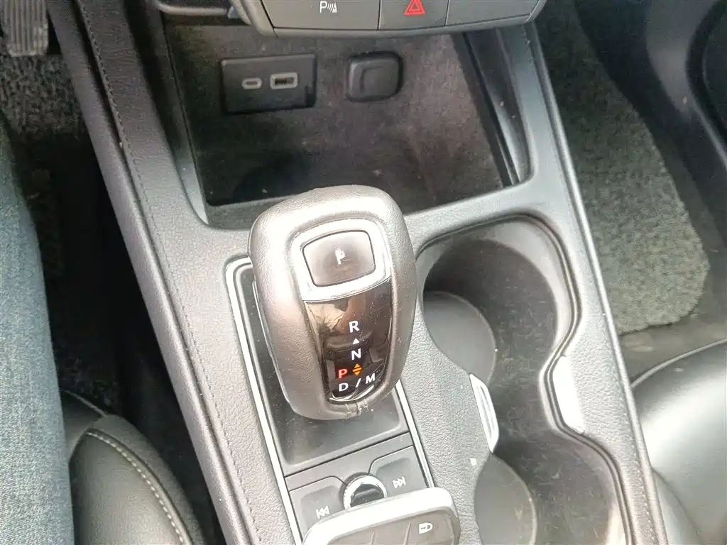 Cadillac XT4 2018 Model 28T 2WD Technology фото 14